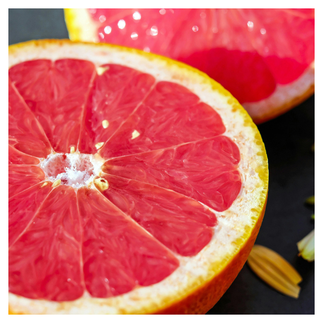 Aufgeschnittene Grapefruit – Symbol für vita7 Grapefruitkernextrakt Tropfen.